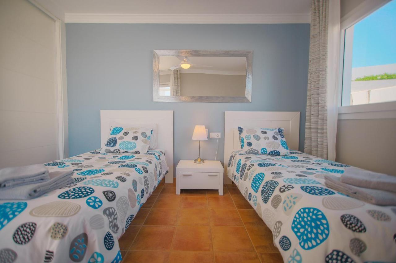 Casa Conil With A Private 25 Meter Heated Pool Villa Buitenkant foto
